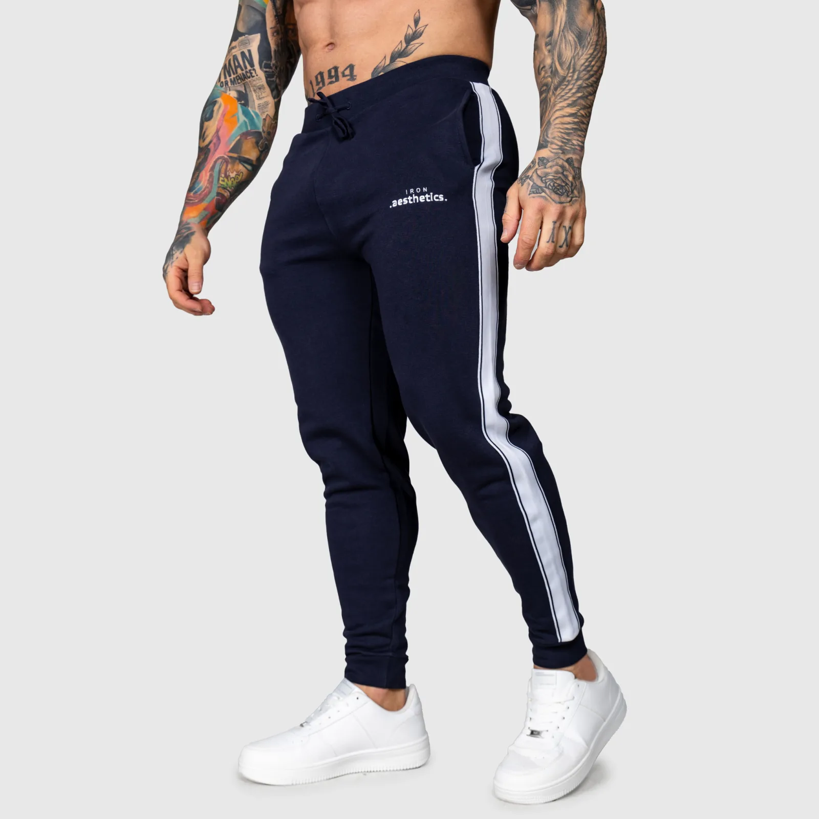 Jogger tepláky Iron Aesthetics Strips, navy-1