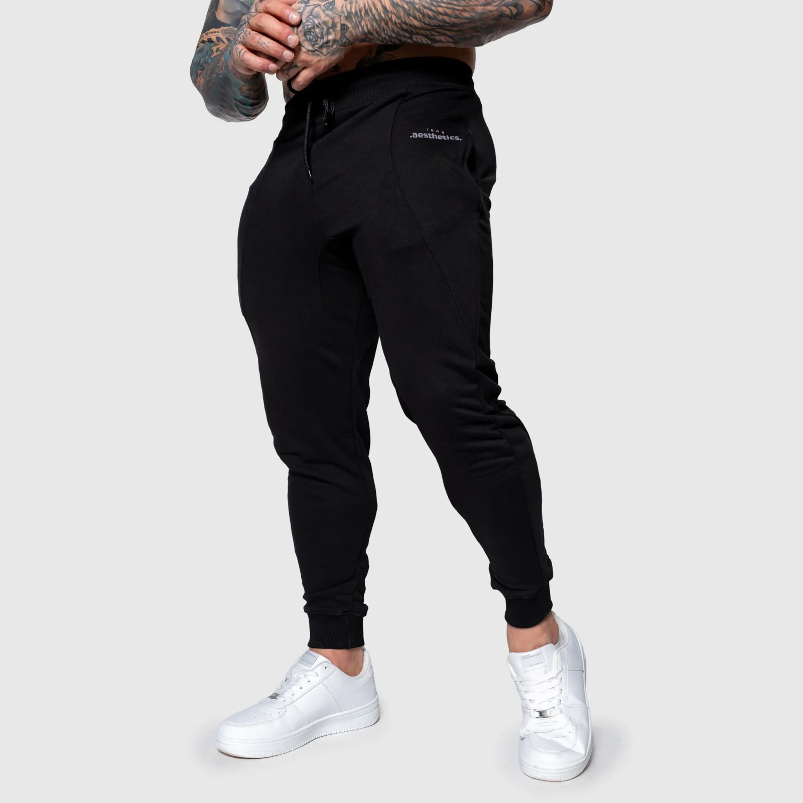 Pánske športové tepláky Iron Aesthetics Flexi, čierne-1
