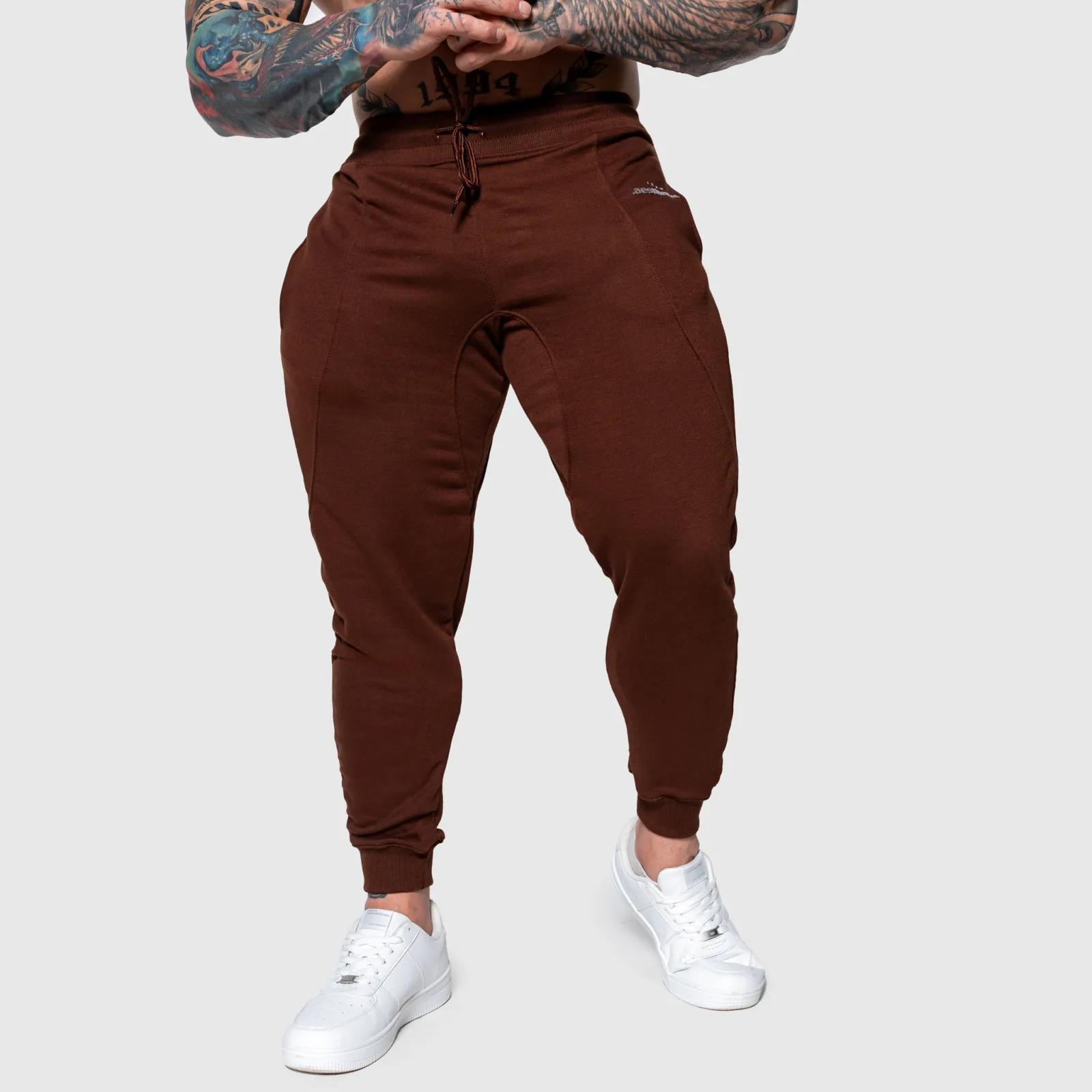 Pánske športové tepláky Iron Aesthetics Flexi, hnedé-1