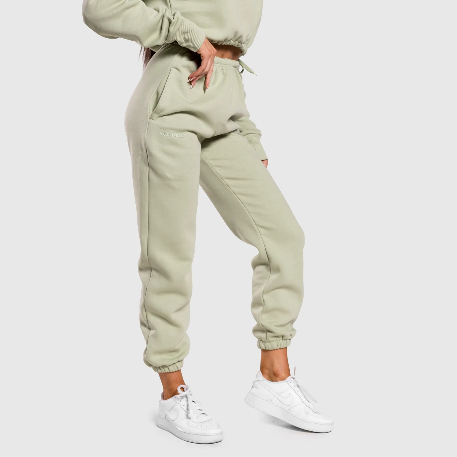 Dámske oversized tepláky Iron Aesthetics Simone, zelené-1