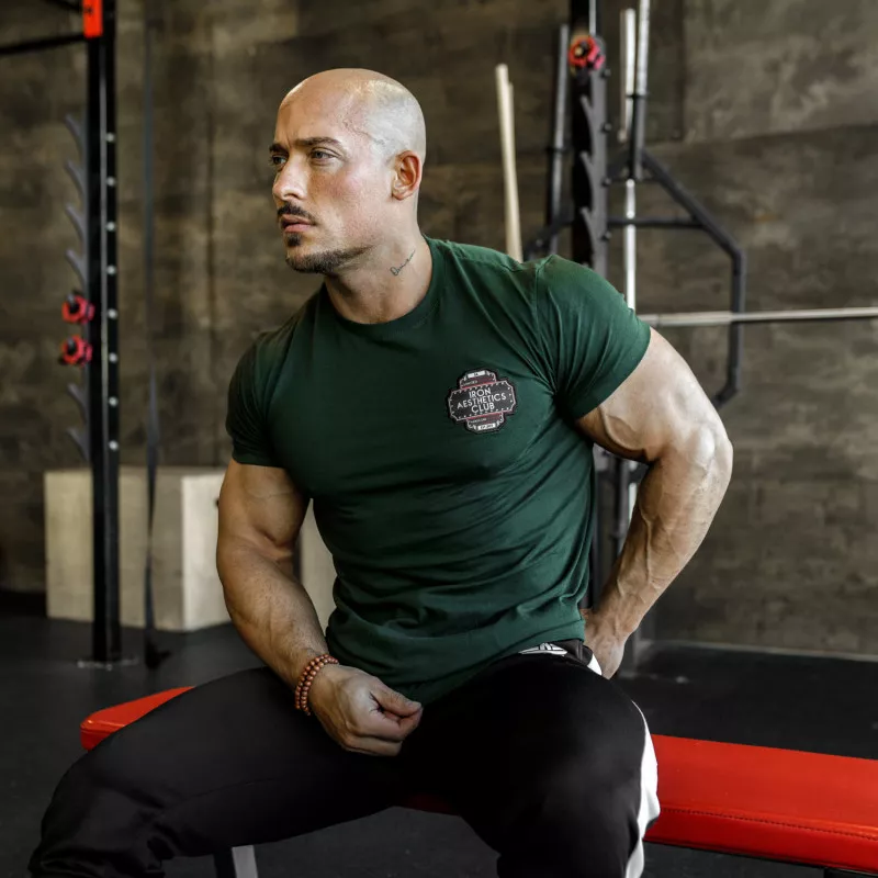 Pánske fitness tričko Iron Aesthetics Badge, zelené-2
