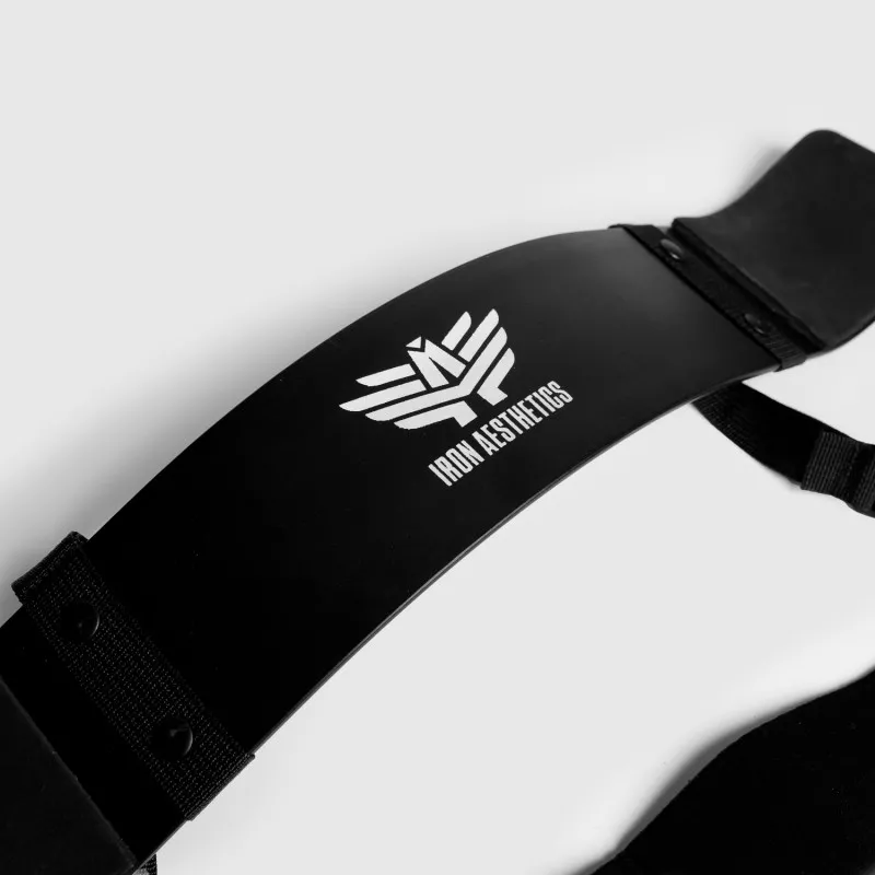 Bicepsový izolátor Iron Aesthetics Arm Blaster, čierny-10